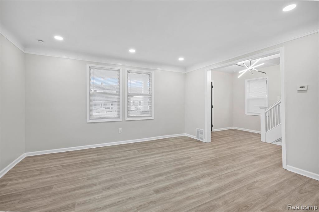 764 PARK Avenue, Lincoln Park, MI 48146 — Photo 8