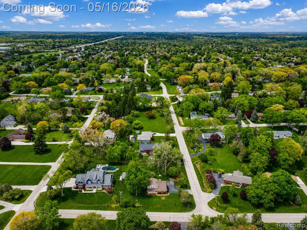 6295 Vernmoor Drive, Troy, MI 48098 — Photo 41