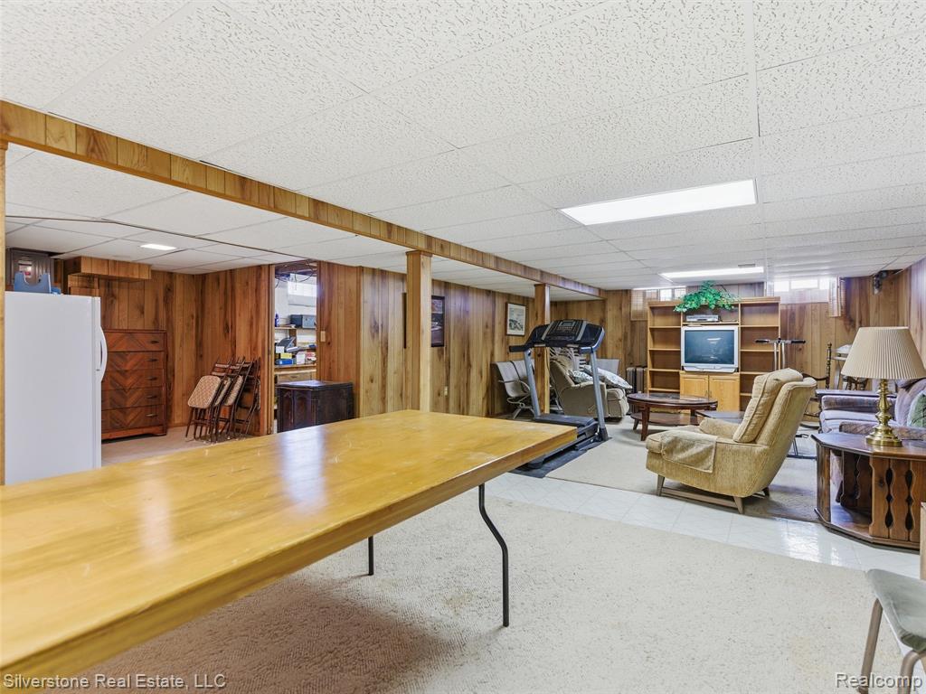 6766 Vernmoor Drive, Troy, MI 48098 — Photo 34