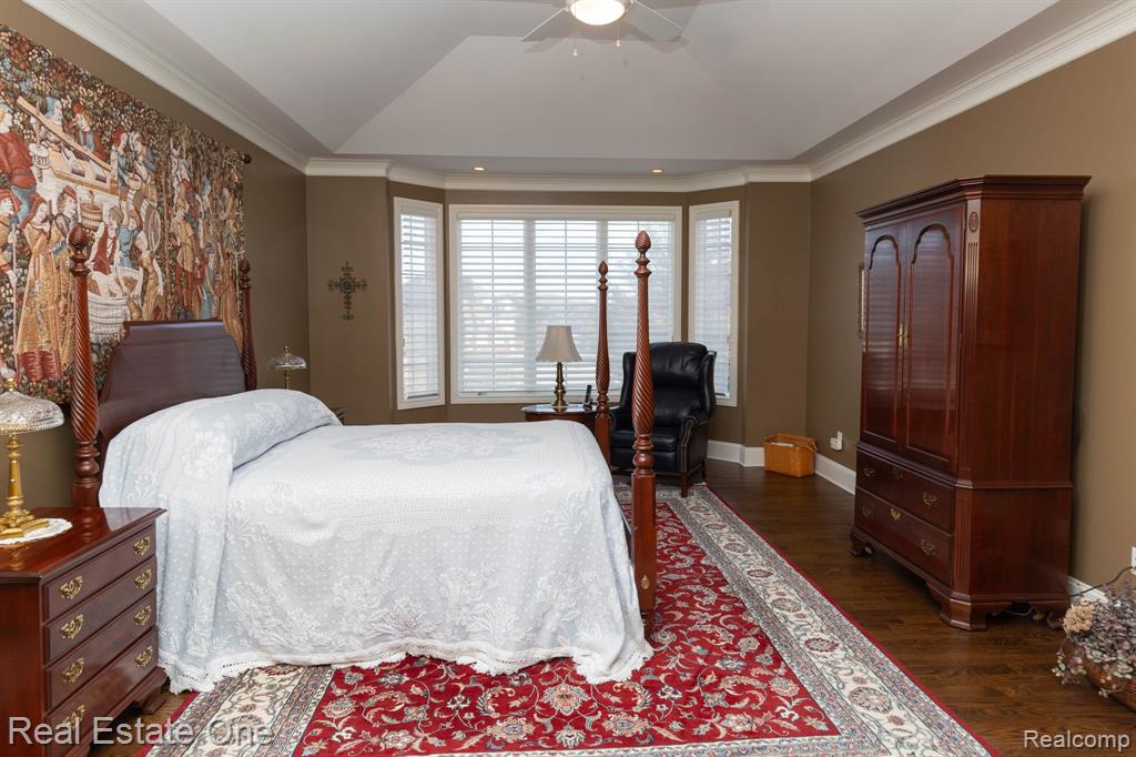 658 Langley Road, Rochester Hills, MI 48309 — Photo 36