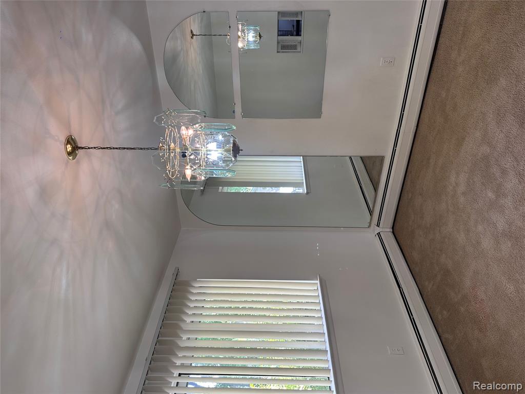 7421 Heather Heath, West Bloomfield, MI — Photo 36