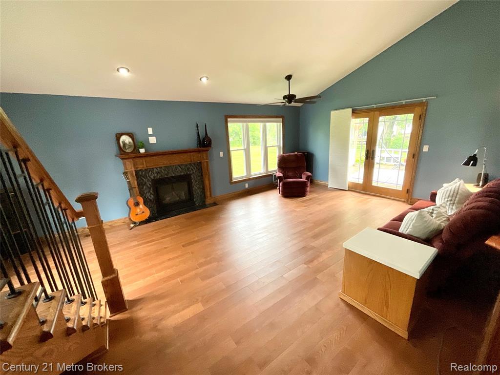 7094 Reid Road, Swartz Creek, MI 48473 — Photo 23