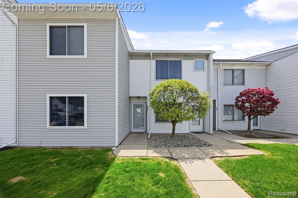 47 Rosebud Lane, Mount Clemens, MI 48043 — Photo 2