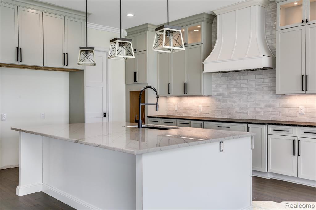 16637 Kings Fairway Lane, Grand Blanc, MI 48439 — Photo 30