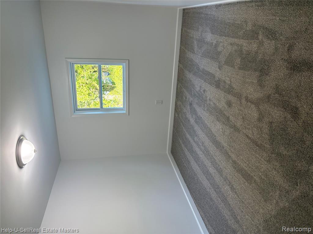 3443 Carrigan Road, Fort Gratiot, MI 48059 — Photo 15