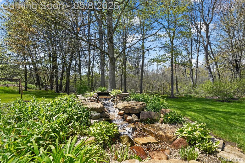458 Kent Way, White Lake, MI 48383 — Photo 44