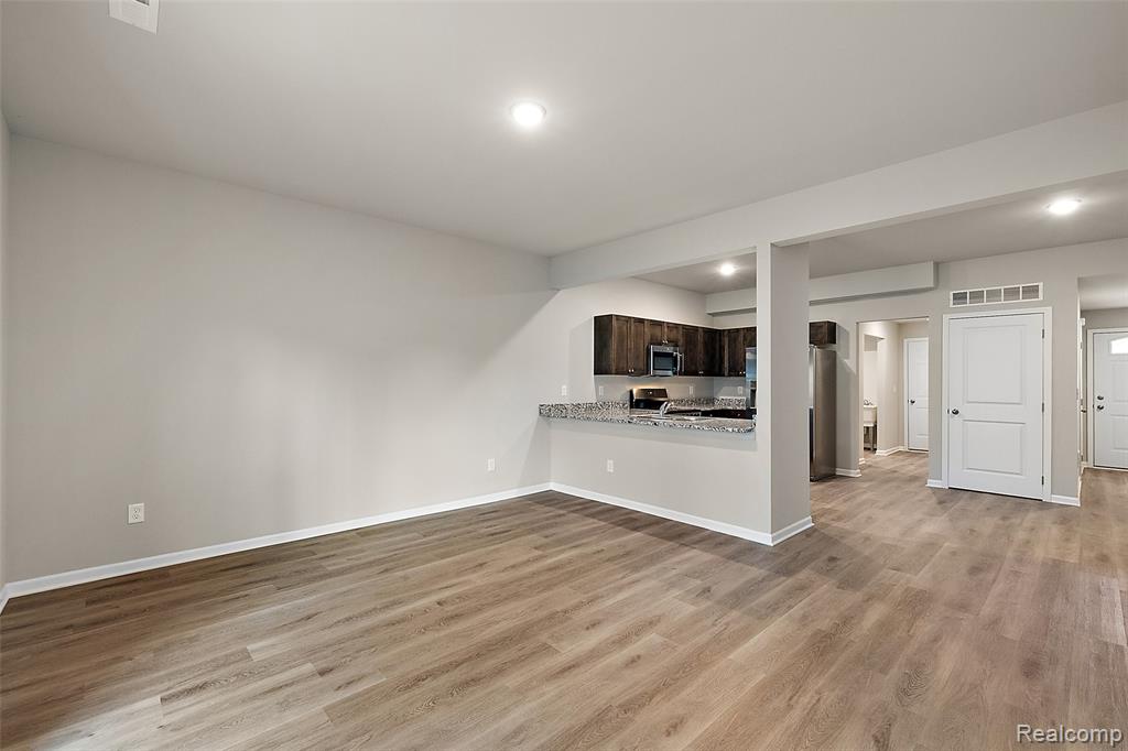 51412 Marlin Drive, New Baltimore, MI — Photo 25