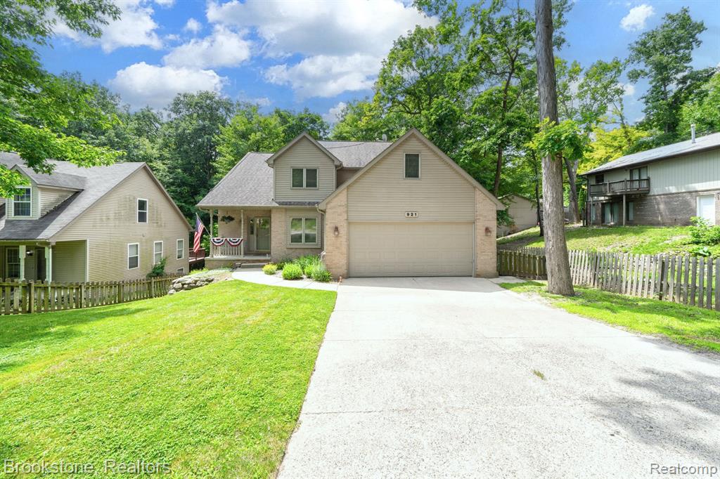 921 OLD HICKORY LANE Lane, Lake Orion, MI 48362 — Photo 20