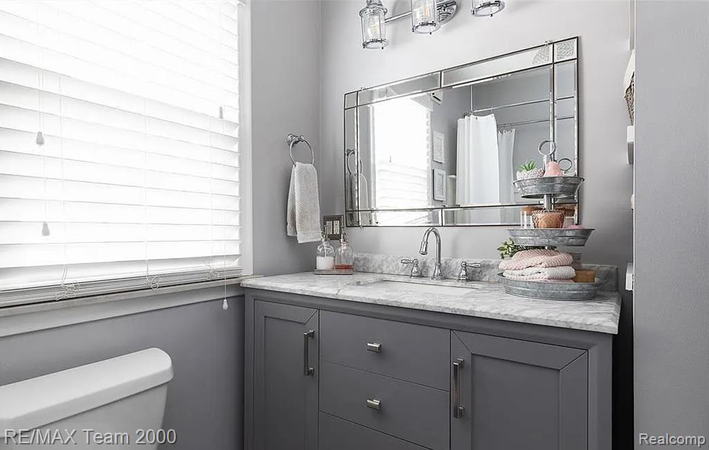 802 PARK Avenue, Royal Oak, MI 48067 — Photo 13