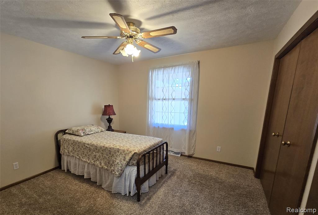 7044 Springtree Lane SW, Grand Rapids, MI 49548 — Photo 11