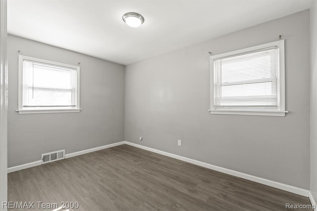 4853 Helen Street, Dearborn, MI 48126 — Photo 17