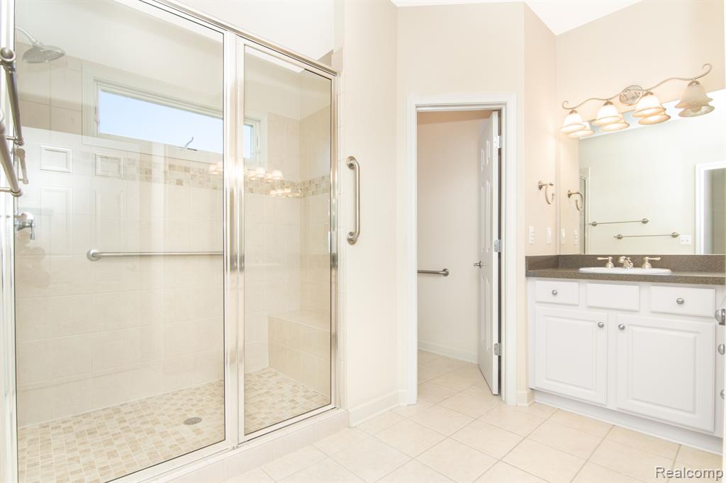 2481 ANDREW THOMAS Trail, Ann Arbor, MI 48103 — Photo 38