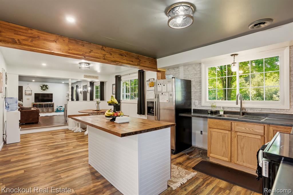 8845 Ormes Road, Vassar, MI 48768 — Photo 17