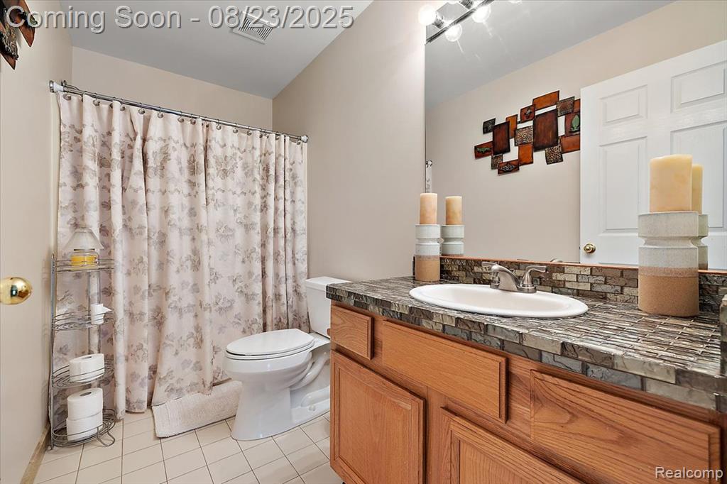 9335 W Walden Drive, Van Buren, MI 48111 — Photo 31