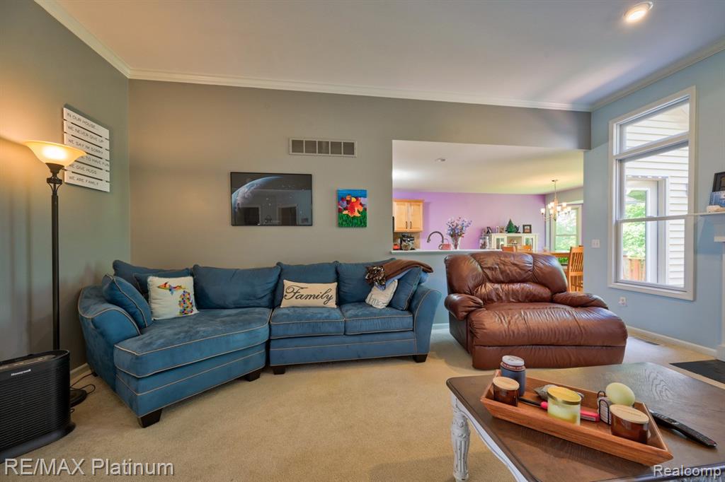 5512 Hidden Oaks Circle, Linden, MI 48451 — Photo 6