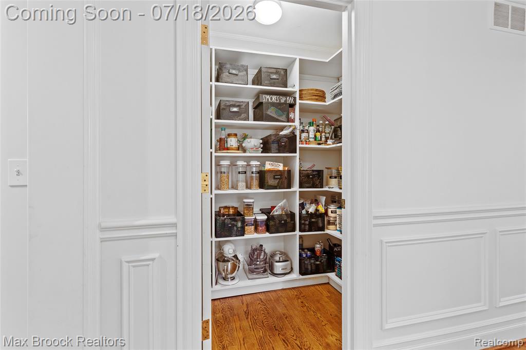 432 Yarmouth Road, Bloomfield Hills, MI 48301 — Photo 9