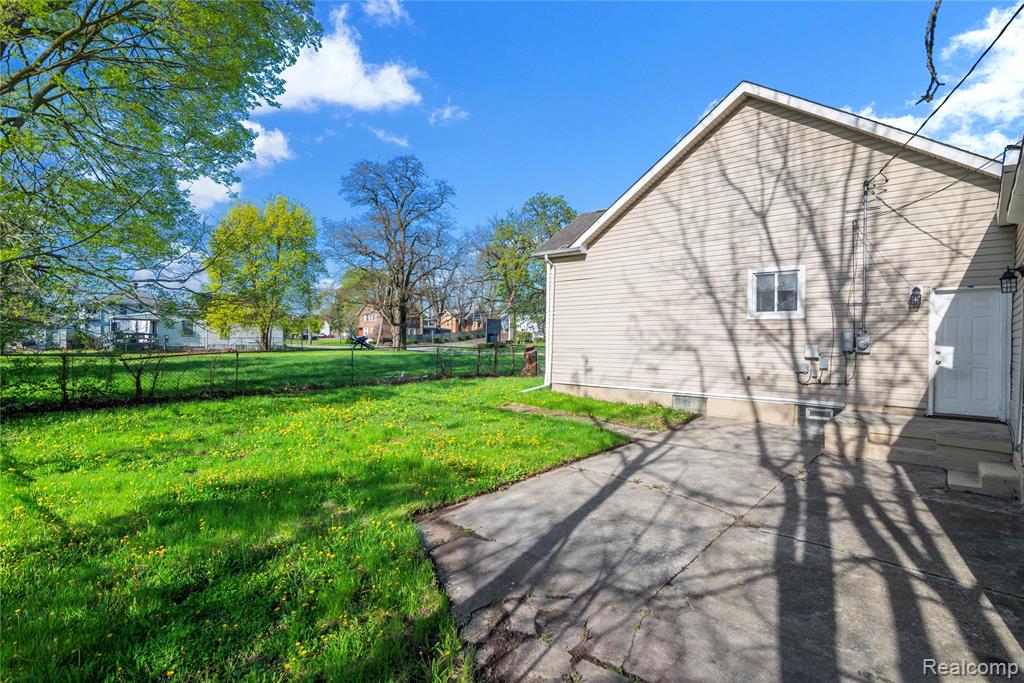 72 Gratiot Avenue, Mount Clemens, MI 48043 — Photo 26