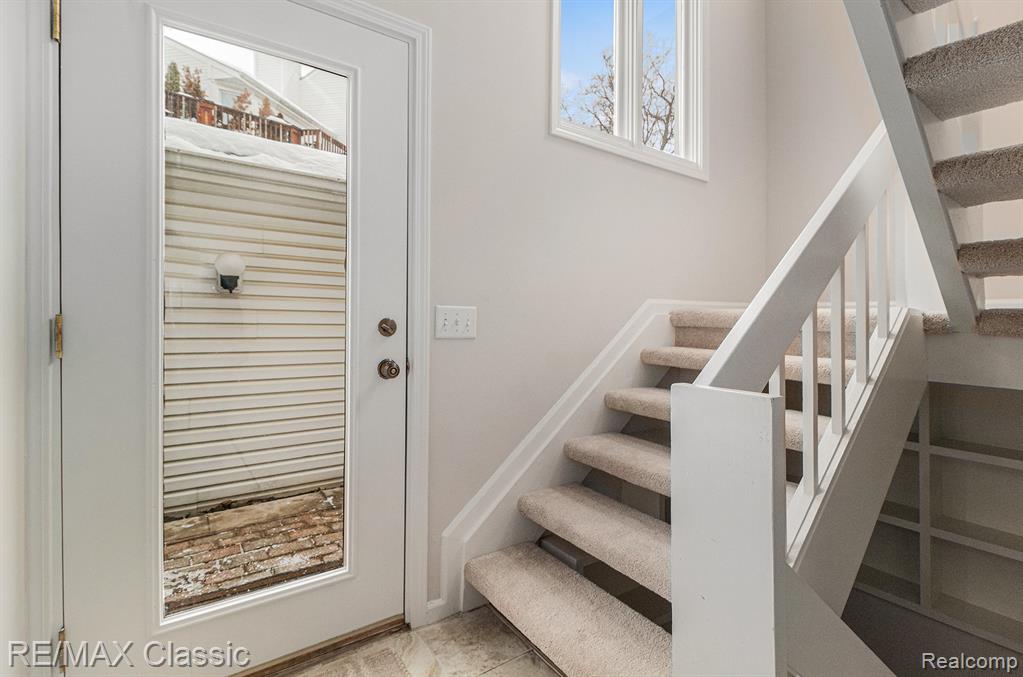 642 East Street, 6, Northville, MI 48167 — Photo 2