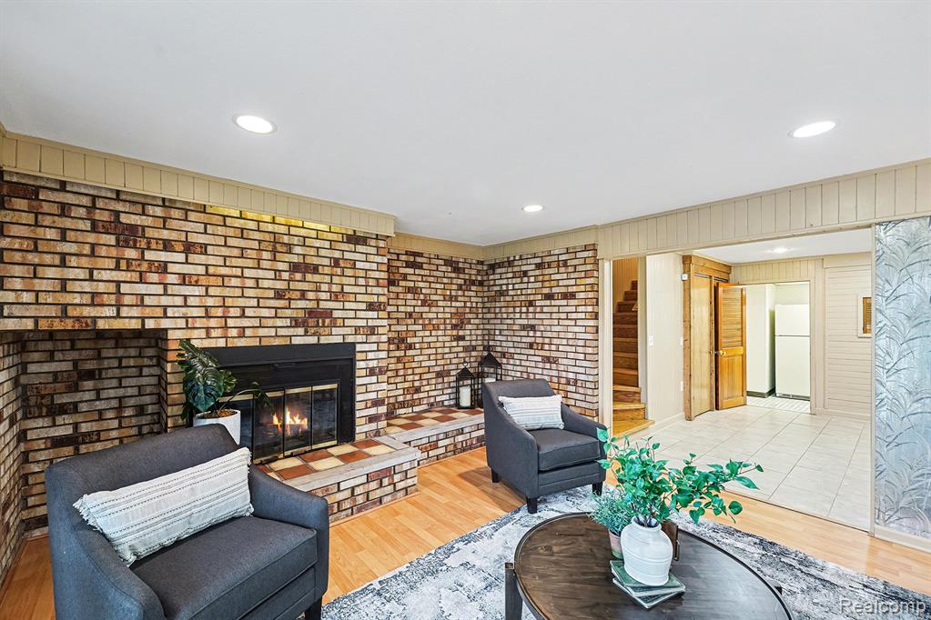 48315 Bayshore Drive, Van Buren, MI 48111 — Photo 24