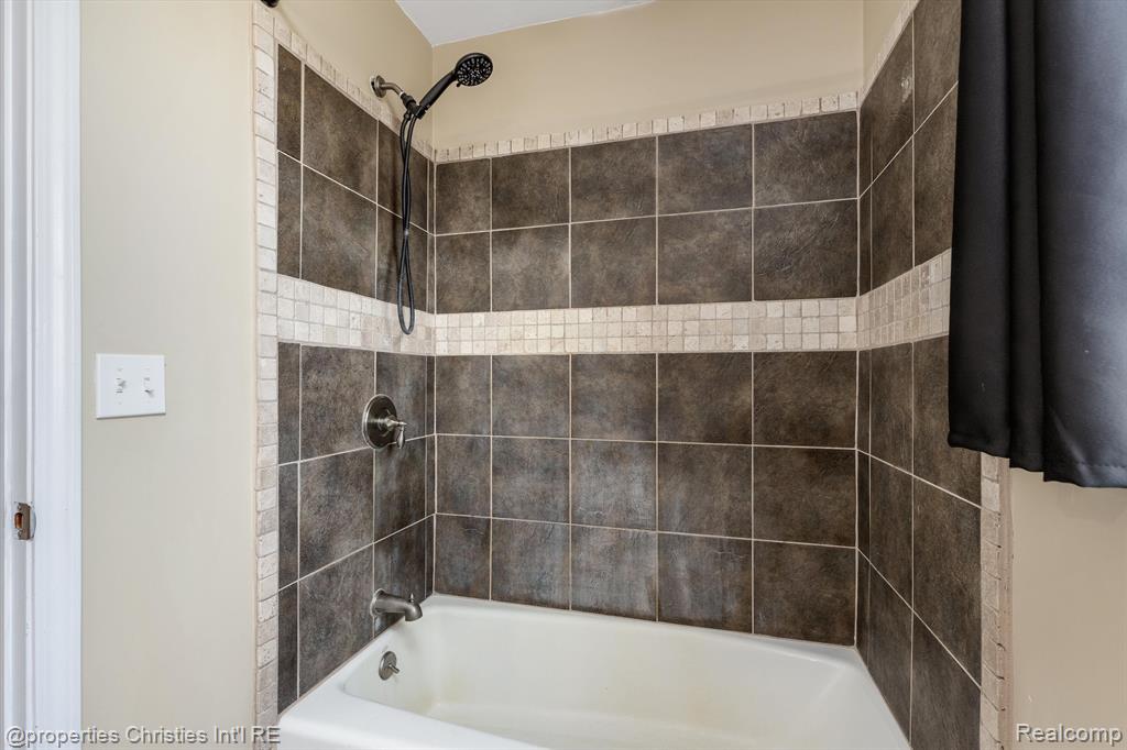 49730 8 MILE Road, Northville, MI 48167 — Photo 39