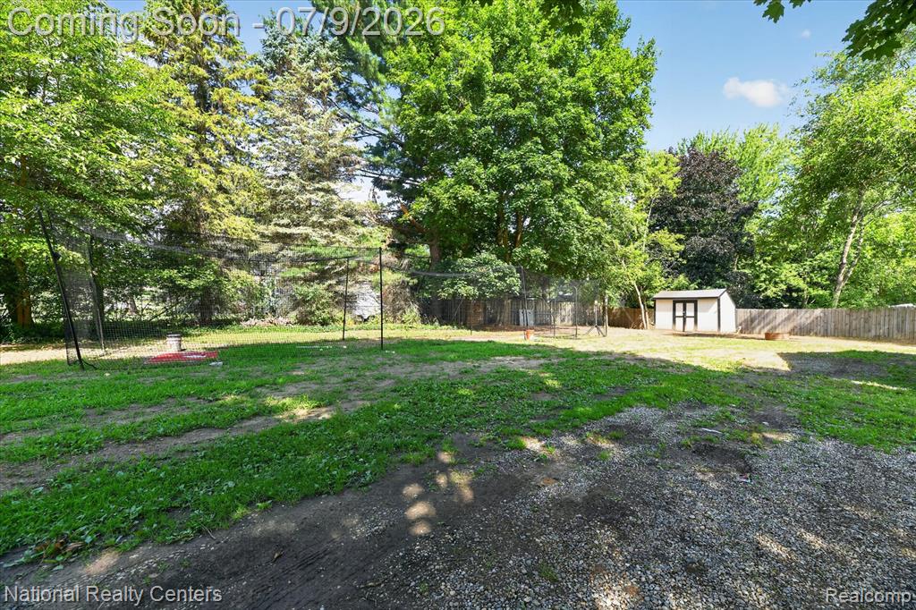 4714 Monterey Avenue, Clarkston, MI 48348 — Photo 23