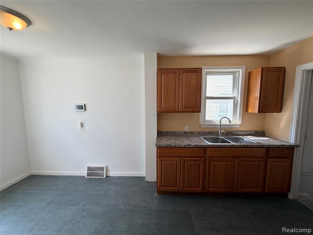 7467 Asbury Park - Photo 5