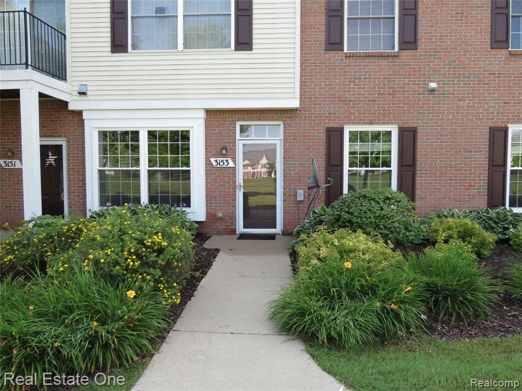3153 Kneeland Circle, Howell, MI 48843 — Photo 2