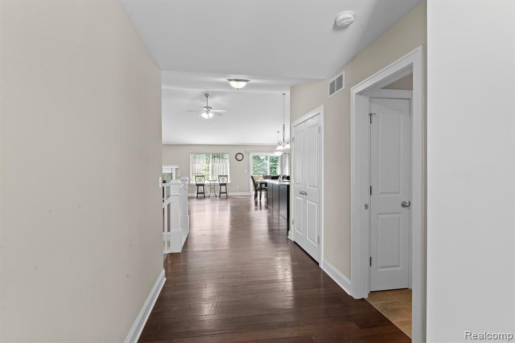 457 HOSTA, Howell, MI 48843 — Photo 4