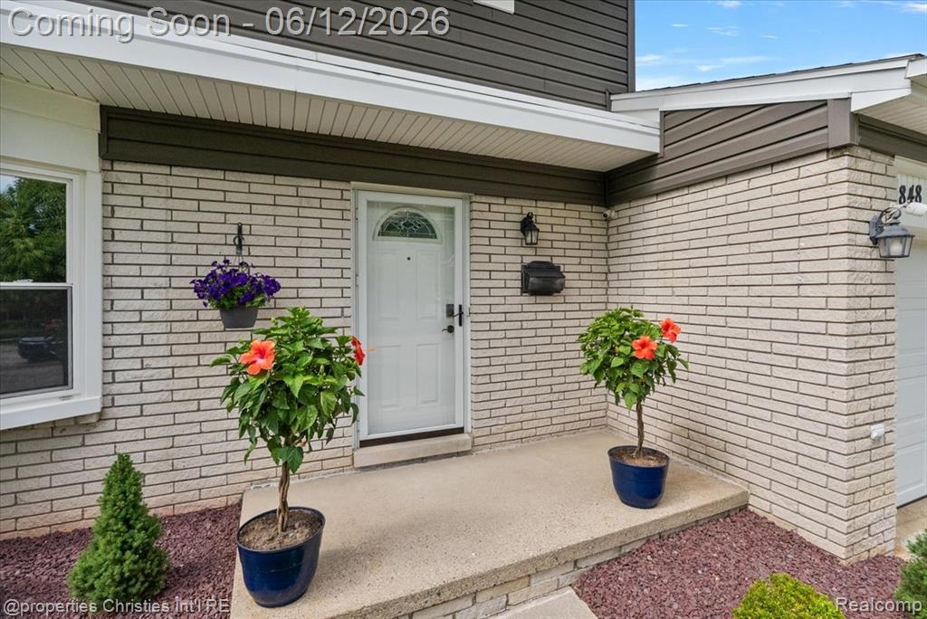 43848 Arlington Road, Canton, MI 48187 — Photo 2