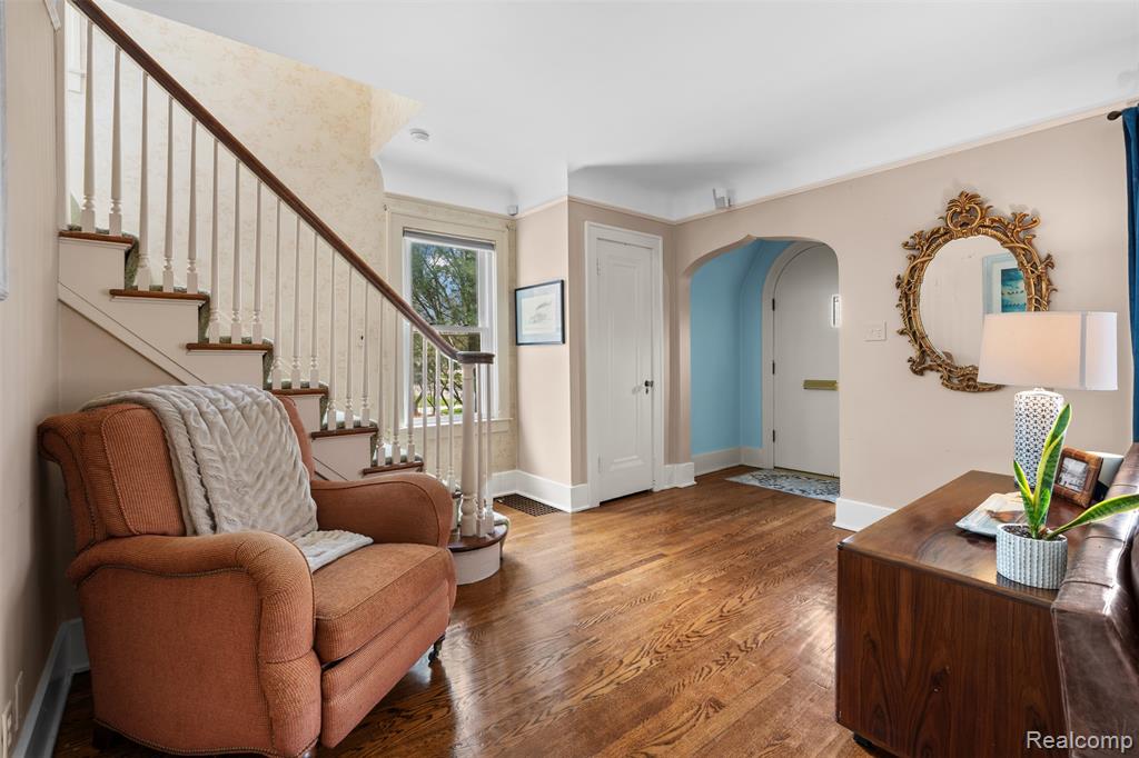 414 Cloverly Road, Grosse Pointe Farms, MI 48236 — Photo 8