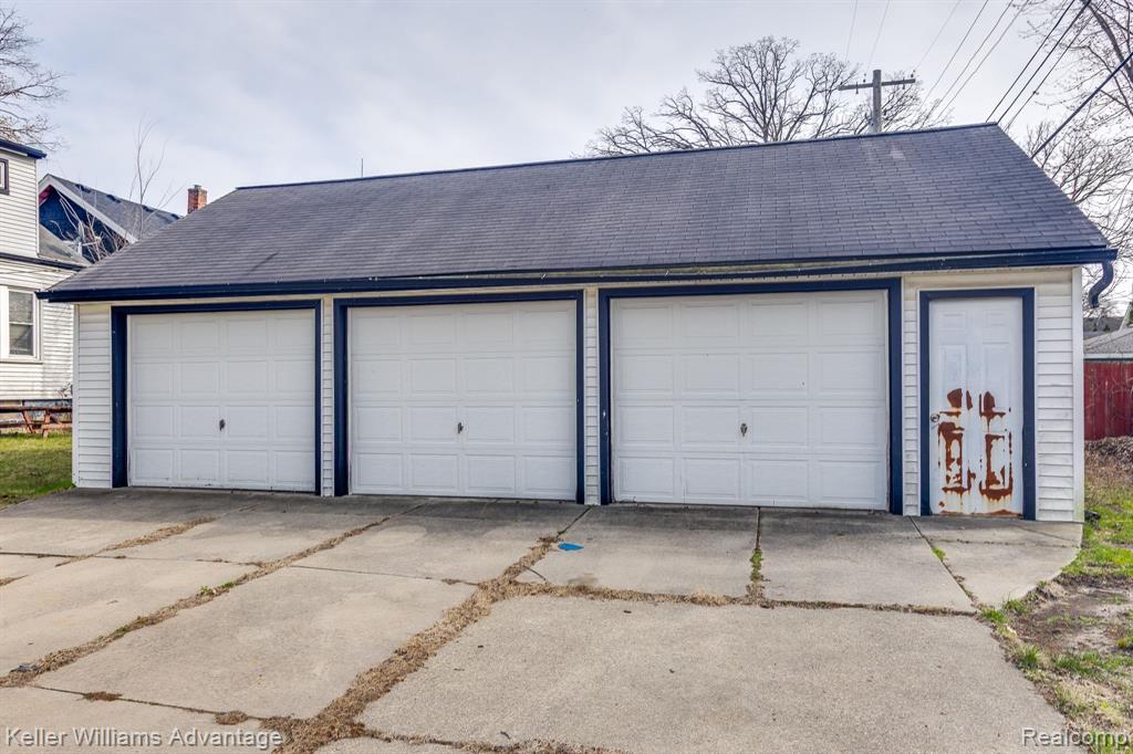 4104 Mayfair Street, Dearborn Heights, MI 48125 — Photo 5