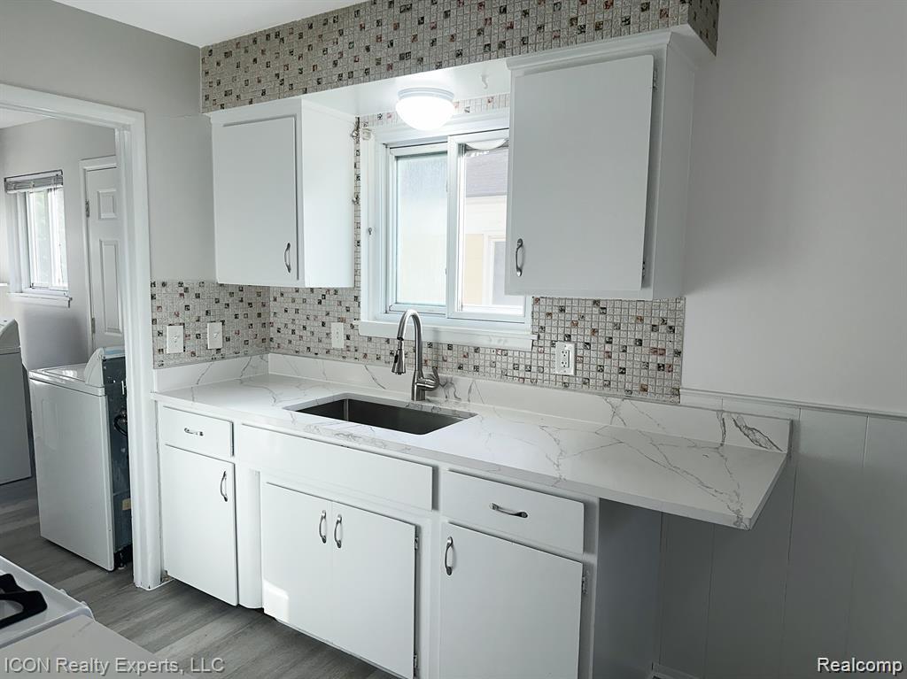 4236 Joliet Avenue, Warren, MI 48091 — Photo 8