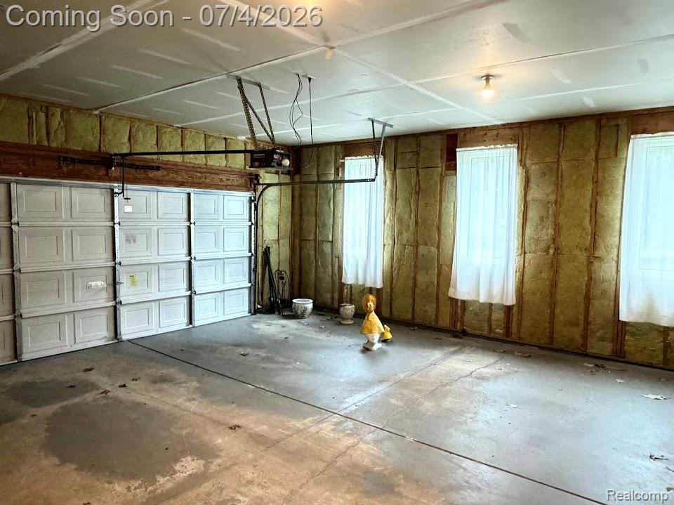 10928 Sunny Ridge Court, Pinckney, MI 48169 — Photo 38