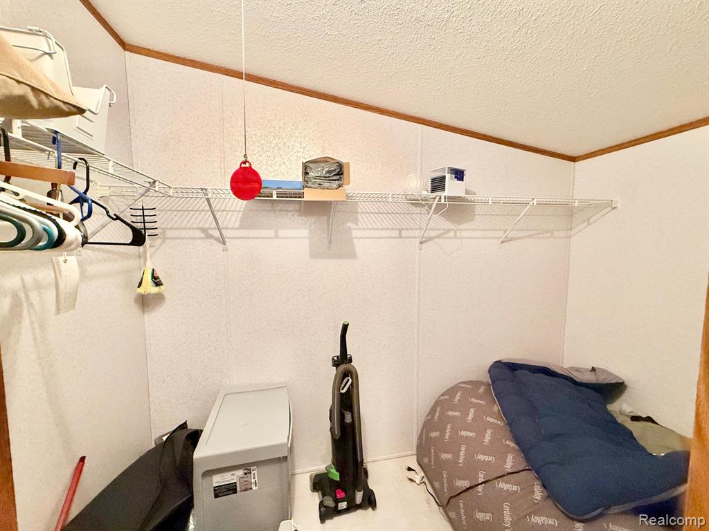 1851 S Loxley Road, Houghton Lake, MI 48629 — Photo 20