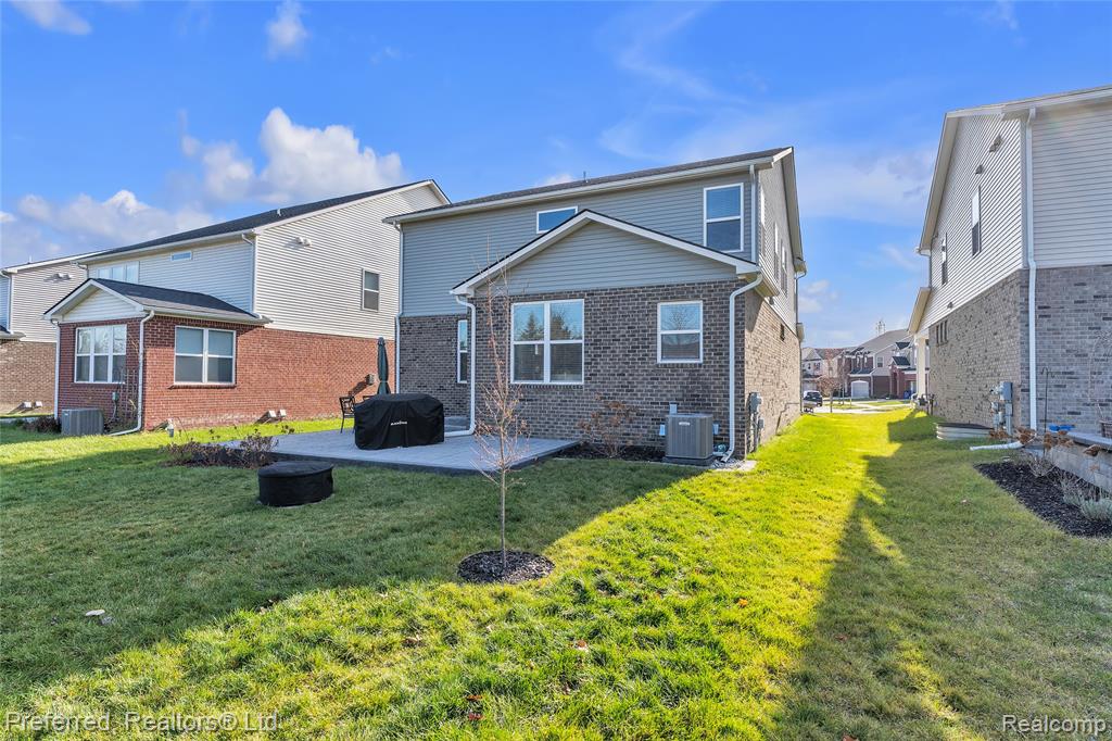 49720 Shoreline Drive, Canton, MI 48187 — Photo 62