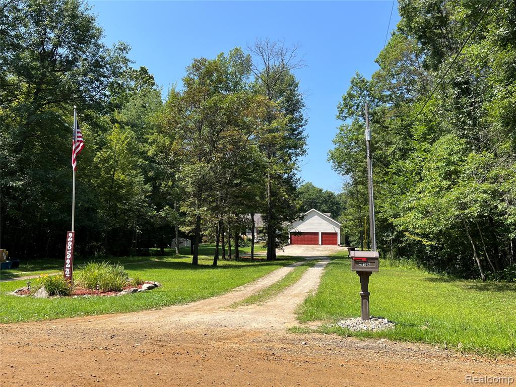 28524 Elwell Road, Belleville, MI 48111 — Photo 2