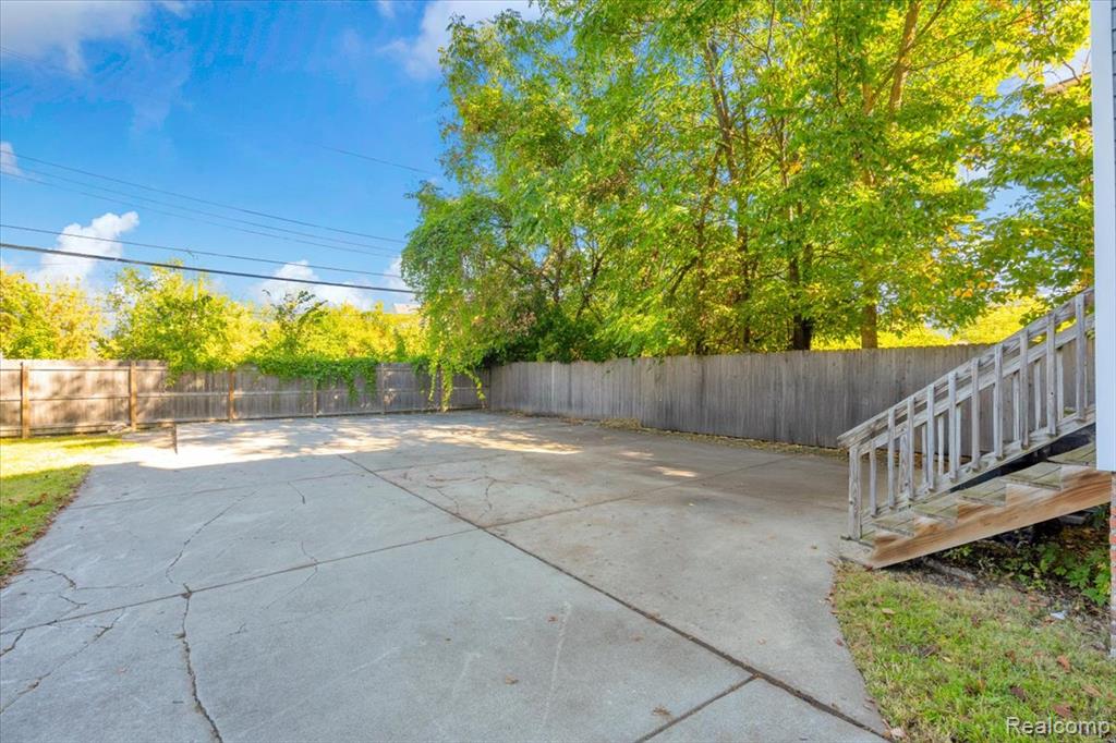 1202 Lawrence Street, Detroit, MI 48202 — Photo 25
