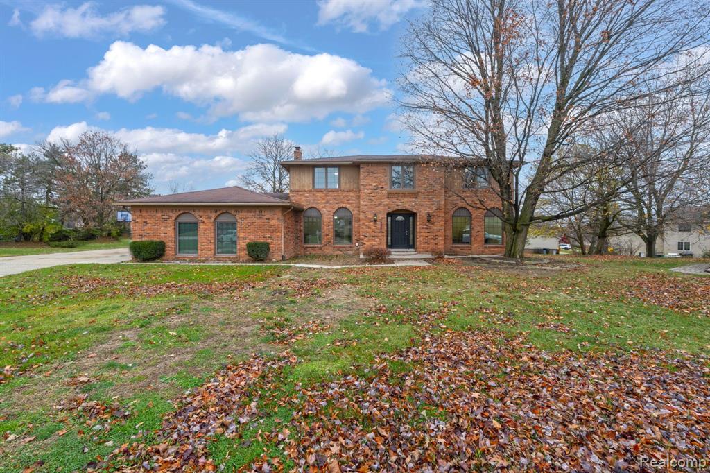 982 LANGLEY Road, Rochester Hills, MI 48309 — Photo 33