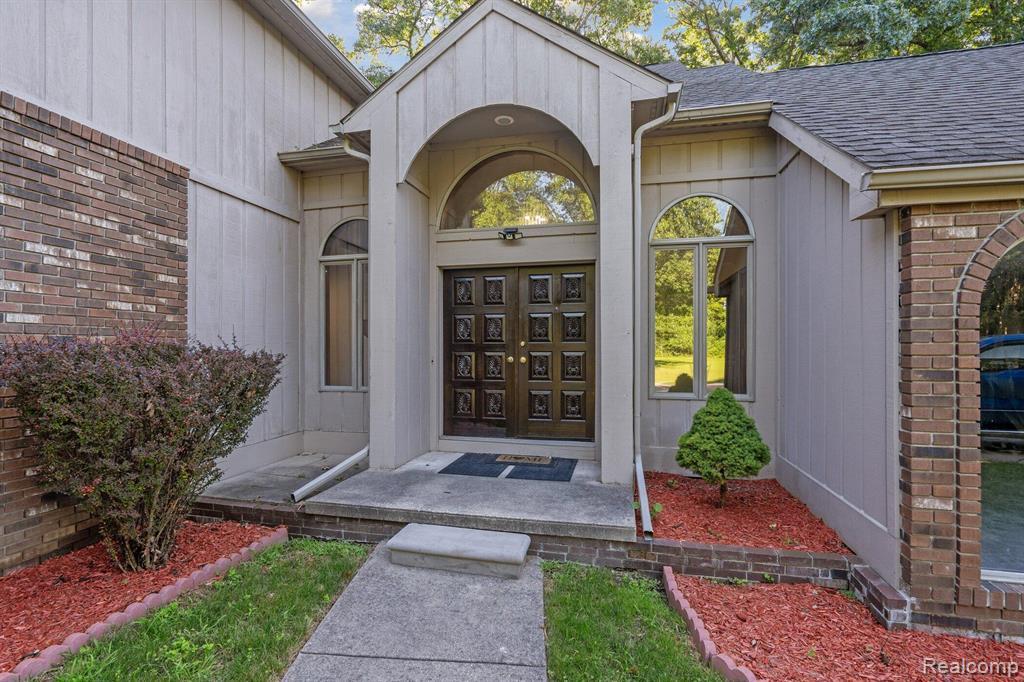 7910 Nankin Mills Street, Westland, MI — Photo 3
