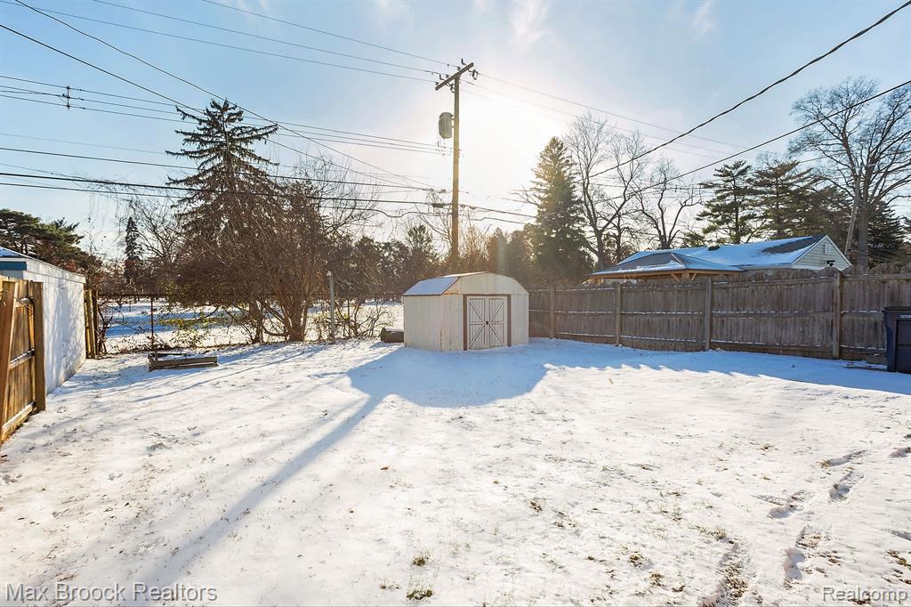 508 DEWEY Street, Royal Oak, MI 48067 — Photo 25