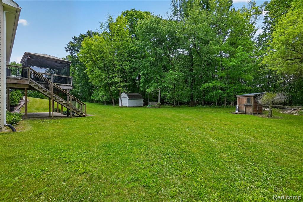 9565 Crofoot Road, Fowlerville, MI 48836 — Photo 41