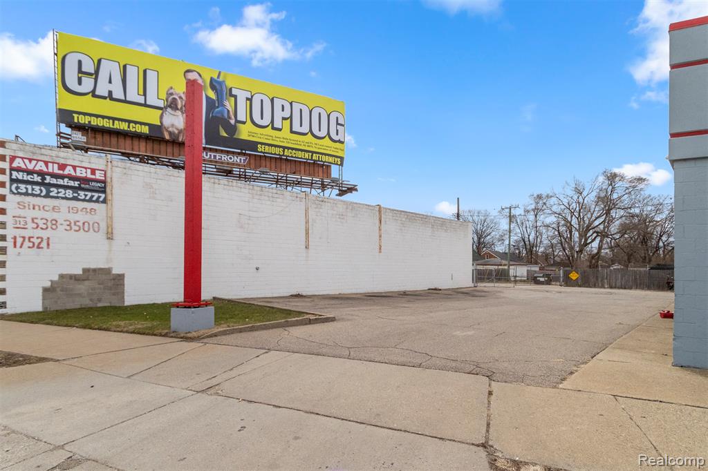 17521 W 8 Mile Road, Detroit, MI 48235 — Photo 20