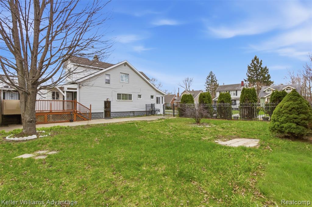 10388 Cedarlawn Street, Detroit, MI 48204 — Photo 16