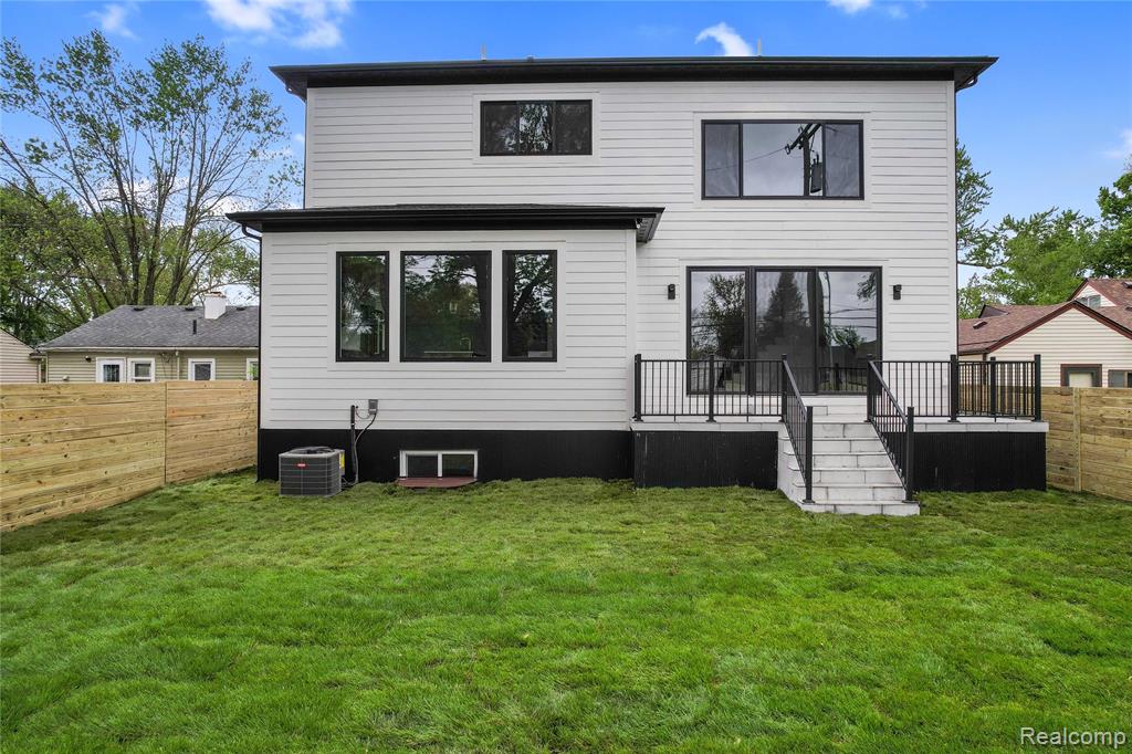 4112 ELMHURST Avenue, Royal Oak, MI 48073 — Photo 57