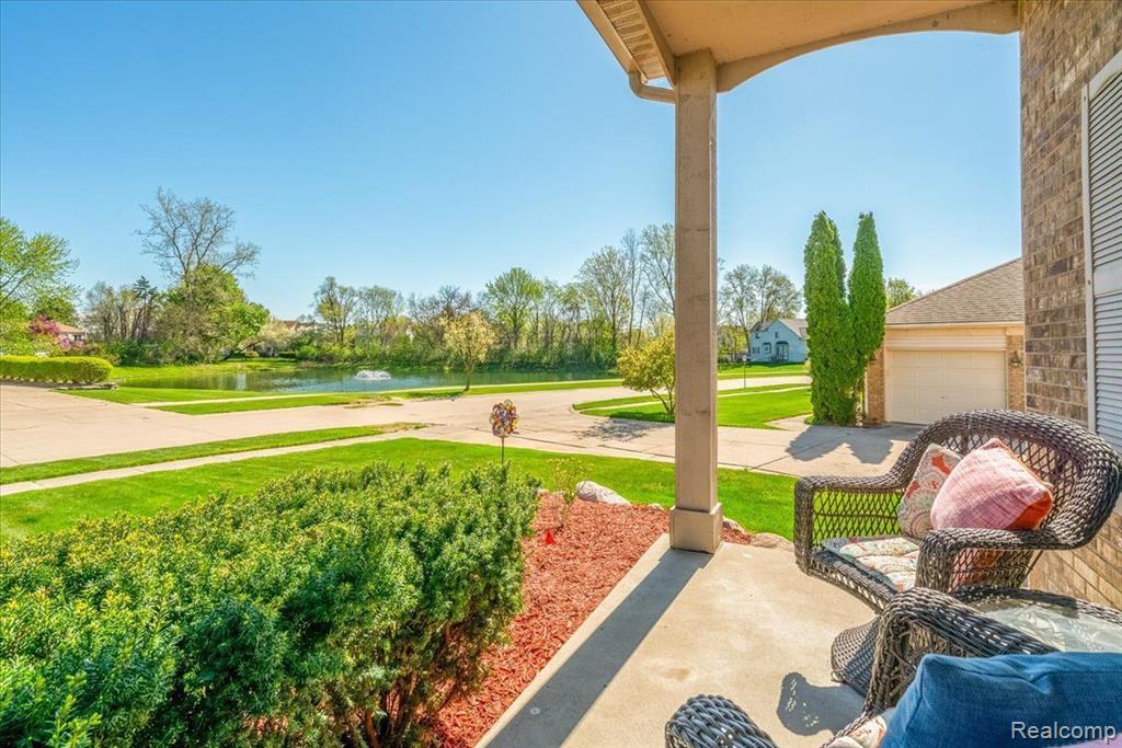 47037 MARINA Drive, Belleville, MI 48111 — Photo 3