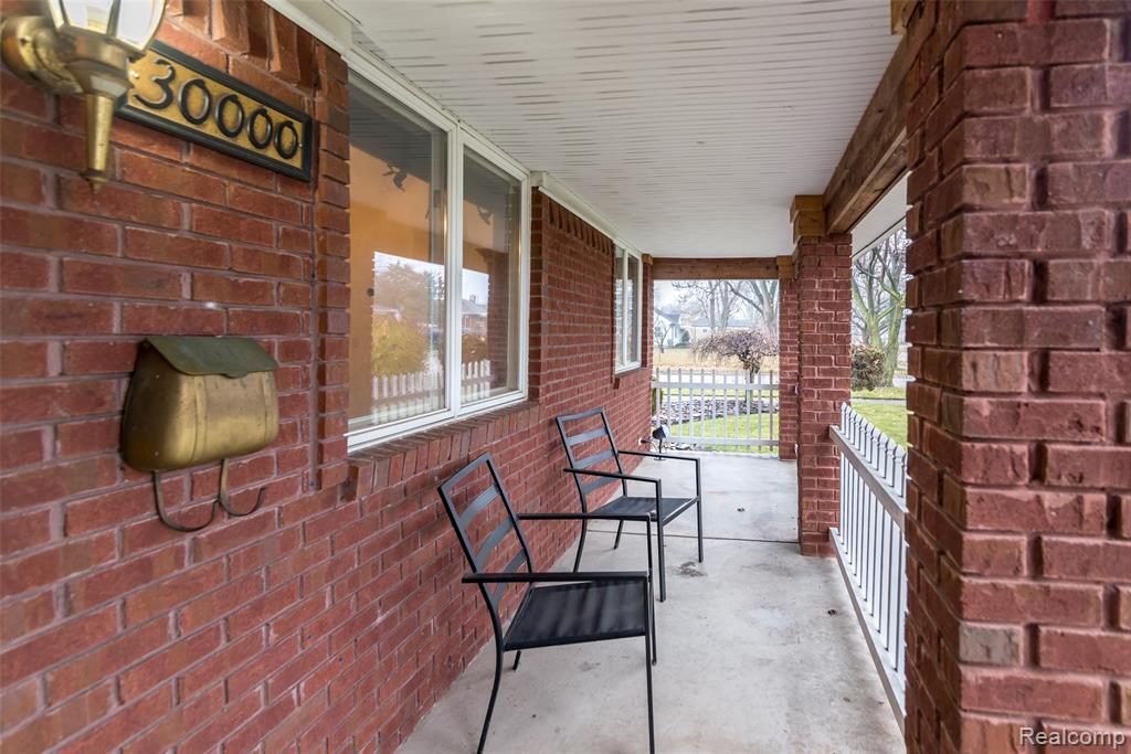 30000 Oakgrove Street, Saint Clair Shores, MI 48082 — Photo 7
