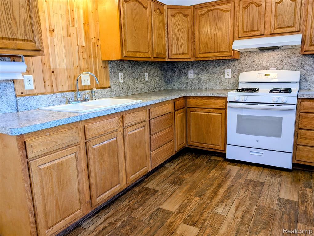 947 Beech Street, Bad Axe, MI 48413 — Photo 19