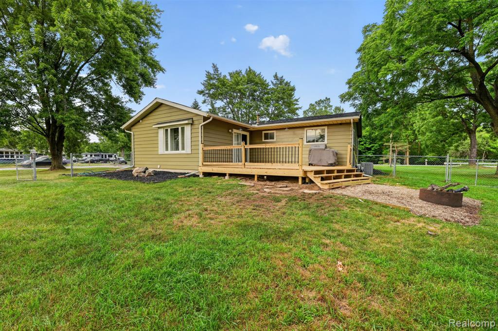 5355 N Seymour Road, Flushing, MI 48433 — Photo 42