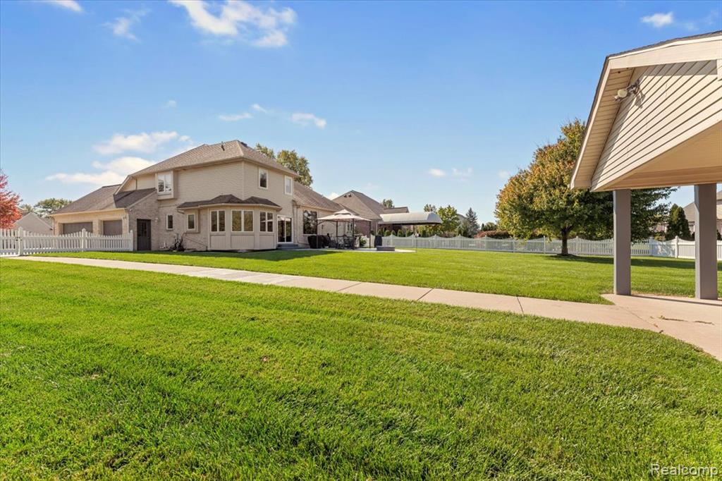 187 Golfview Way, Monroe, MI 48162 — Photo 38