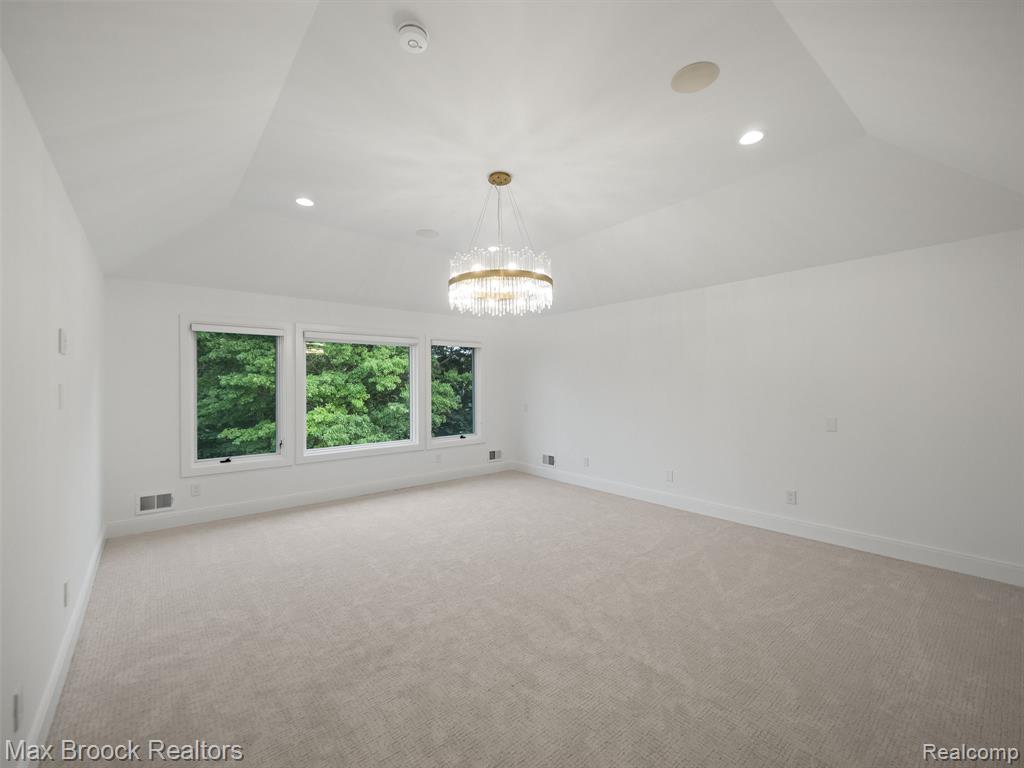 4331 Spruce Hill Lane, Bloomfield Hills, MI 48301 — Photo 35